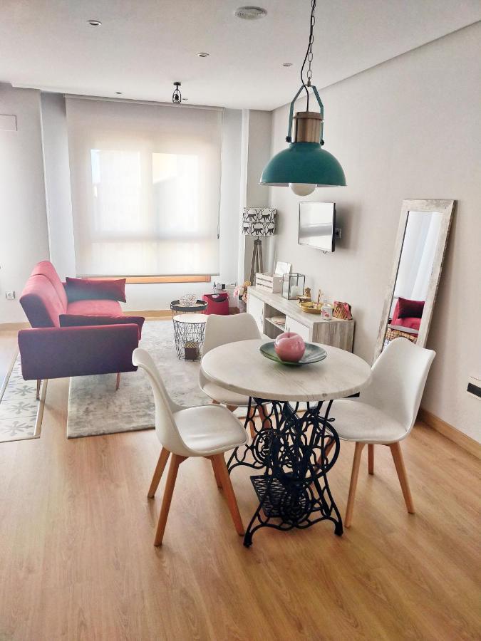 Loft Oviedo Apartment Bagian luar foto
