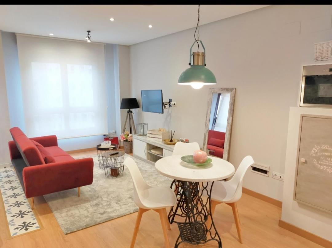Loft Oviedo Apartment Bagian luar foto